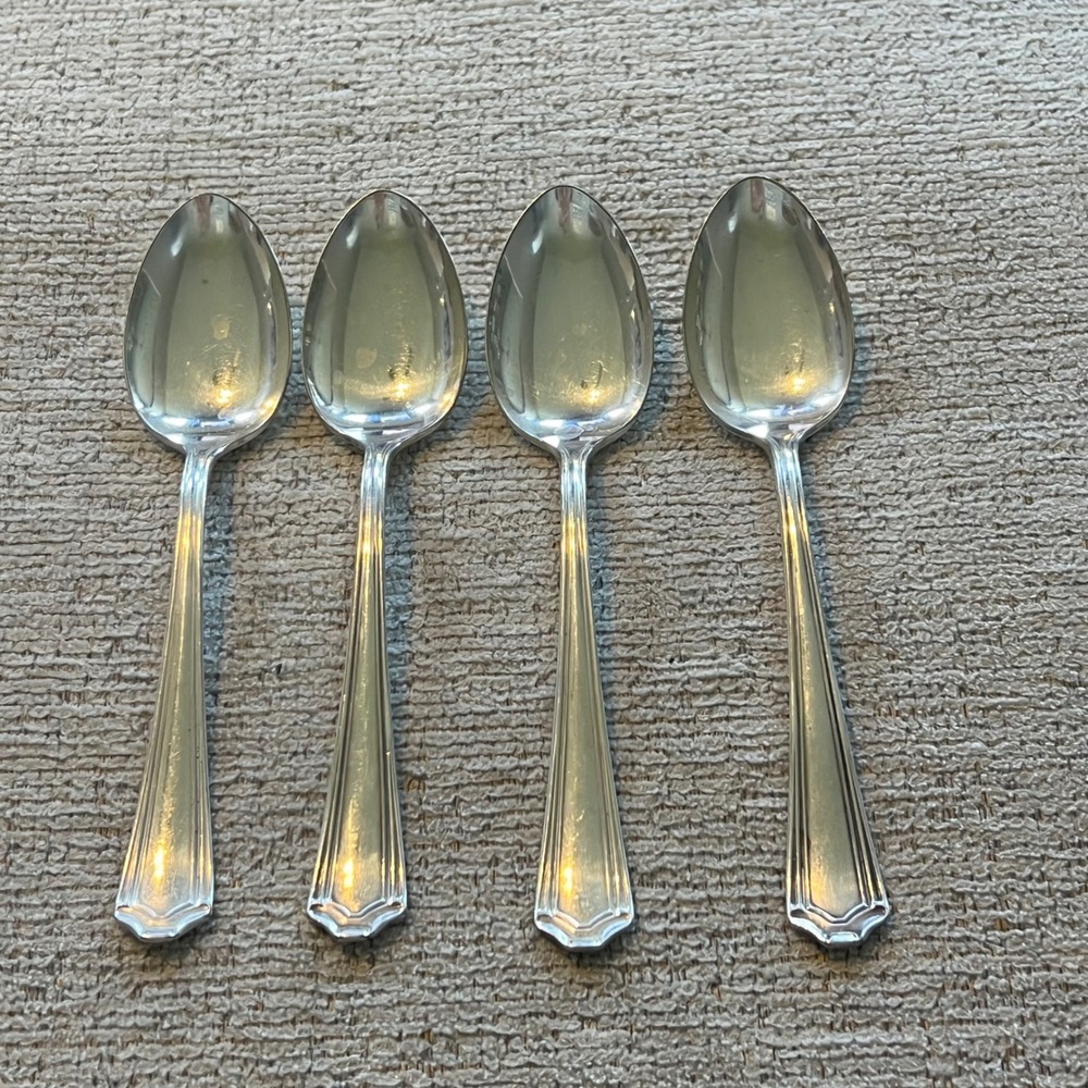 4 Simeon L & George H Rogers Silverplate Oval Soup Spoons 1939 Memory Pattern